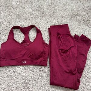 Tier Activewear Burgundy Seamless Work out set